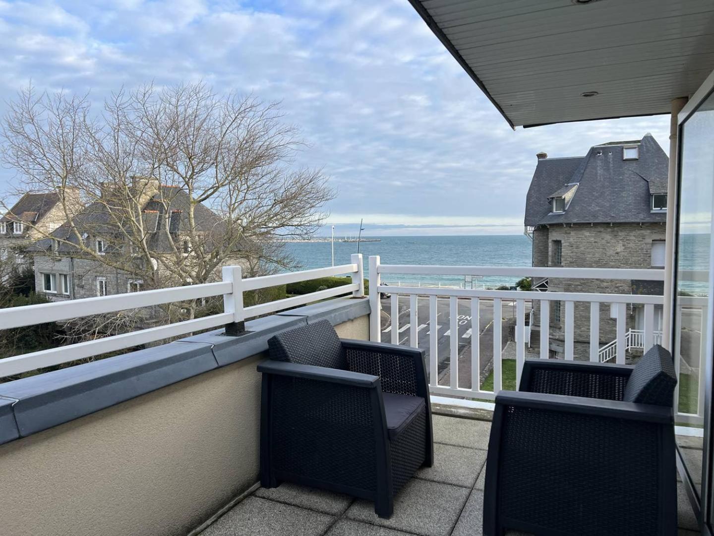 390 Appartement 3 Chambres Avec Vue Sur La Grande Plage De Saint-Cast La Garde  外观 照片
